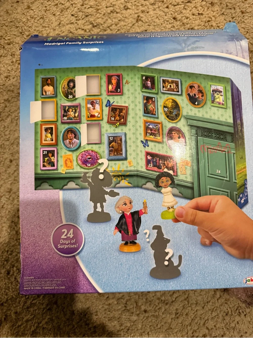 NEW* Disney Encanto 24 Days of Surprises Set Madrigal